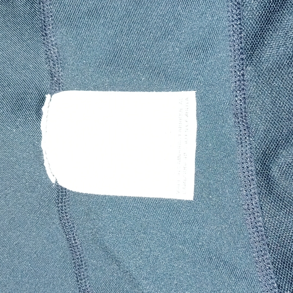 Nike dri-fit racer back black and blue top size XL reflection strips mesh - Picture 9 of 14